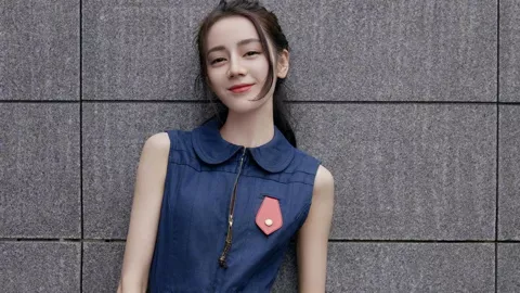 外卖小哥救火超时赔钱